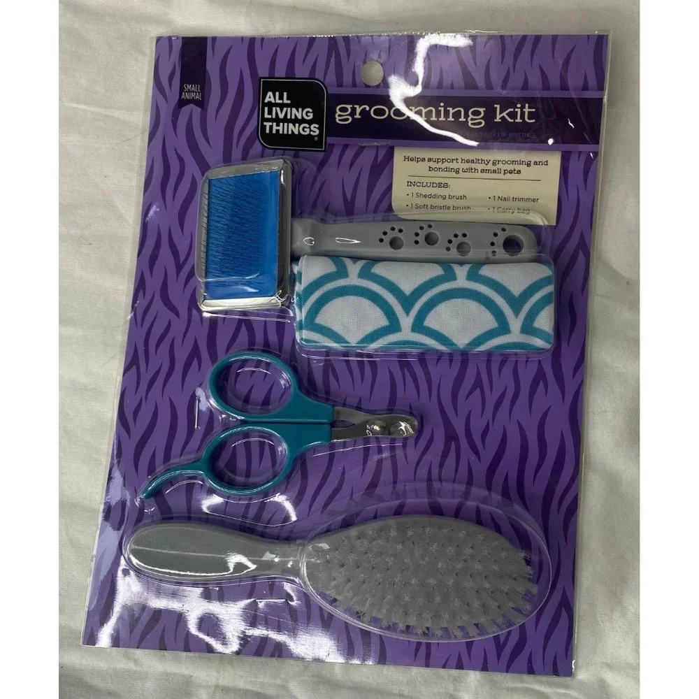 All Living Things NWT Small Animal grooming kit